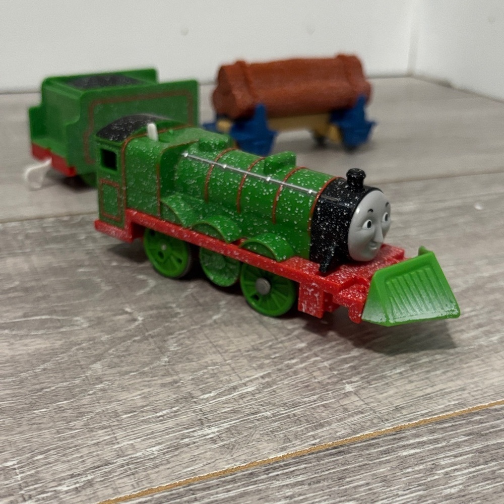 Snow Clearing Henry and Original Tenders - WORKS! Thomas & Friends - Picture 2 of 11